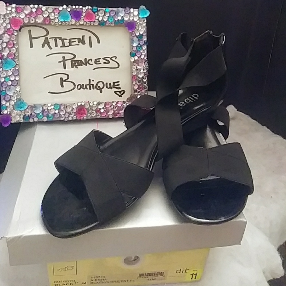 Women's sandals